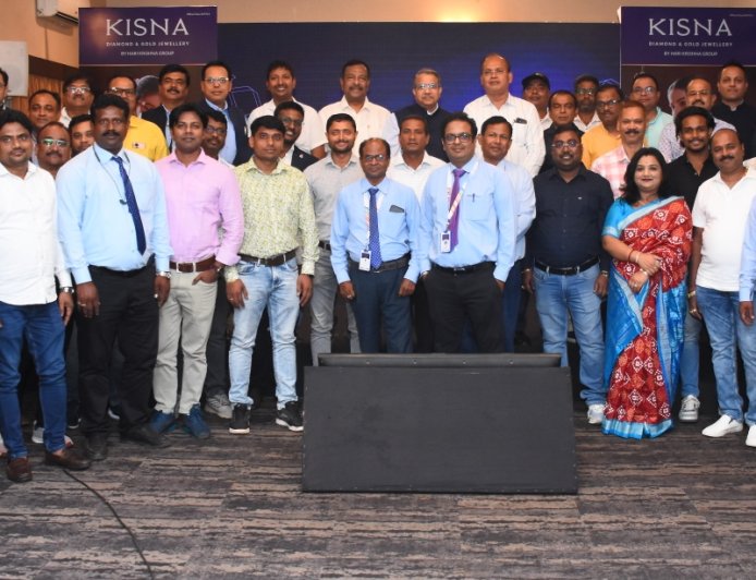 କିସ୍‌ନା ଡାଇମଣ୍ଡ ଆଣ୍ଡ୍ ଗୋଲ୍ଡ ଜୁଏଲାରୀ ପକ୍ଷରୁ ନିଜର ରିଟେଲ ପାର୍ଟନରଙ୍କ ପାଇଁ ଏକ ବ୍ୟବସାୟିକ ବୈଠକ